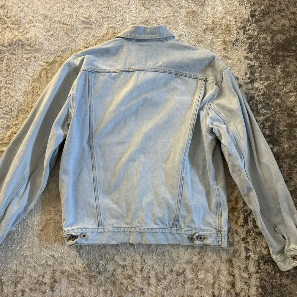 Guess Men's Light Blue Denim Jacket - Picture 2 of 5